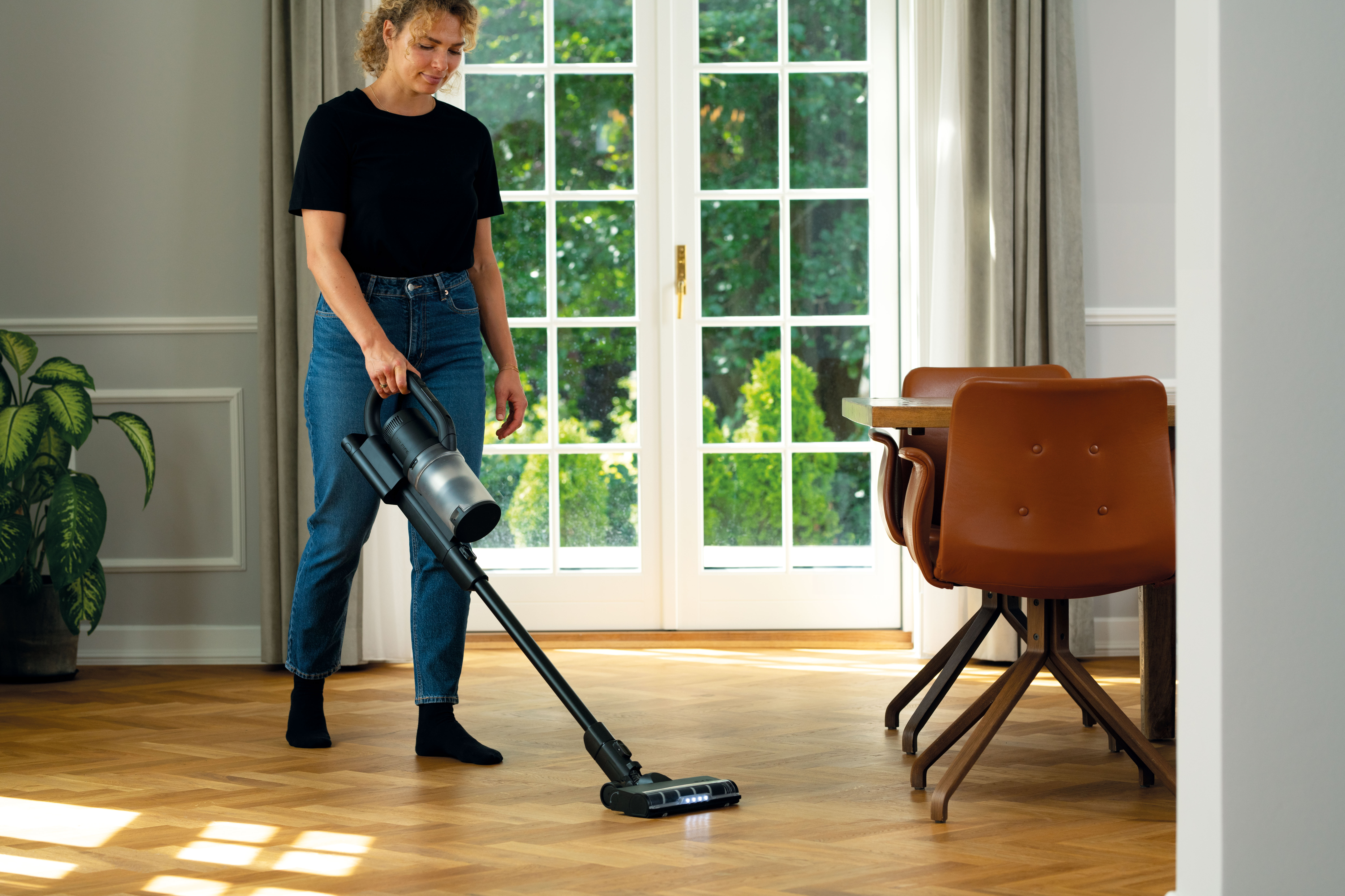 Cordless vacuum cleaner